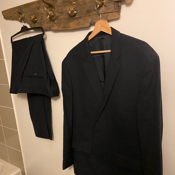 J. Crew Crosby Fit Suits (Navy, Loro Piana Wool) - Picture 2 of 5